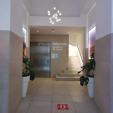 阿尔伯特ii奥斯坦德酒店 2* 奥斯滕德