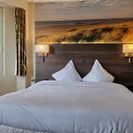 Ii Otel