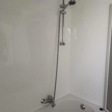 Ii Ξενοδοχείο