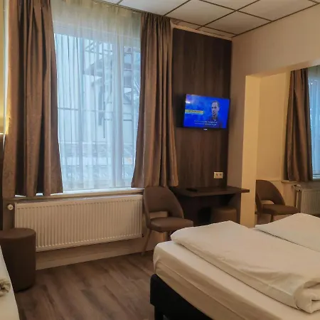 알버트 Ii 오스텐트 2* 오스텐드