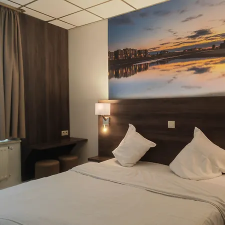 Ii Ξενοδοχείο