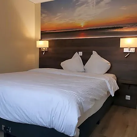 Hotel Ii