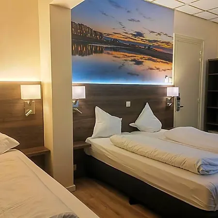 Hotel Ii