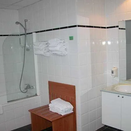 Ξενοδοχείο Ii 2*