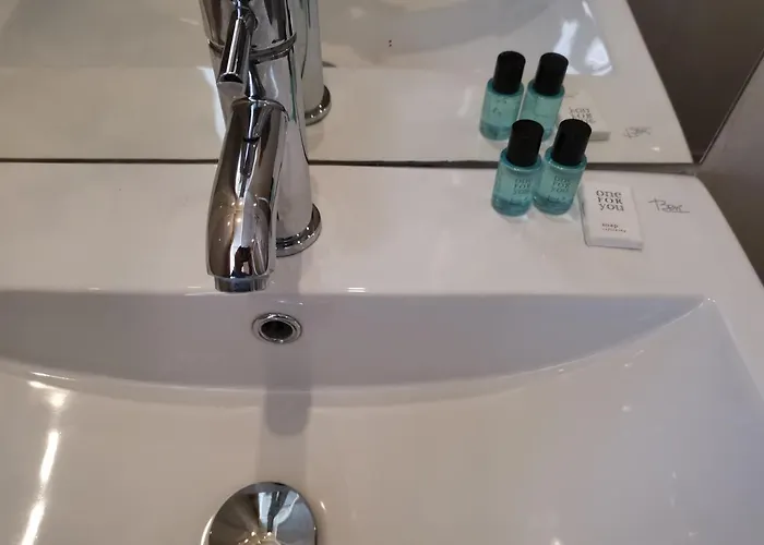 알버트 Ii 오스텐트 2* 오스텐드