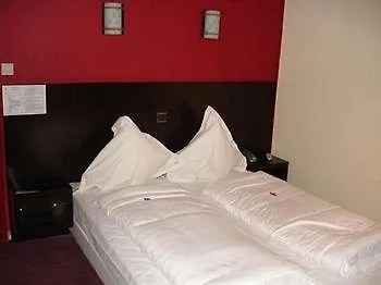 알버트 Ii 오스텐트 2*