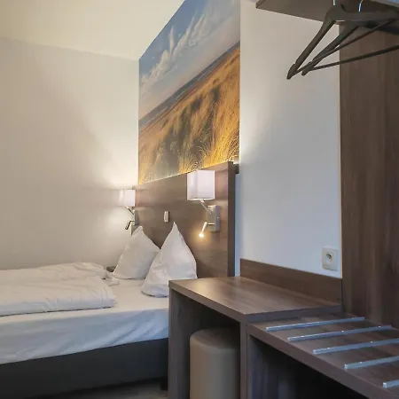 Ii 2* Οστένδη