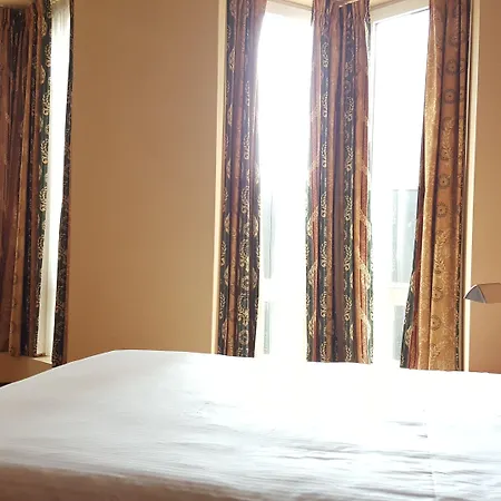 Ξενοδοχείο Ii 2*