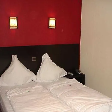 Ξενοδοχείο Ii